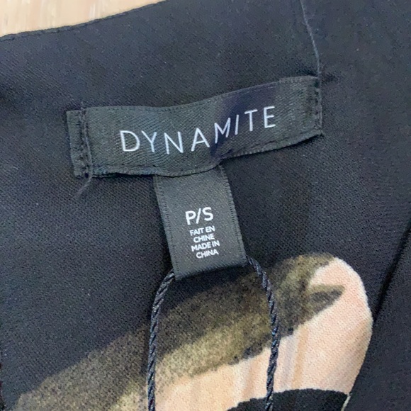 Dynamite V-neck tank with lace back - Size small - Picture 4 of 8